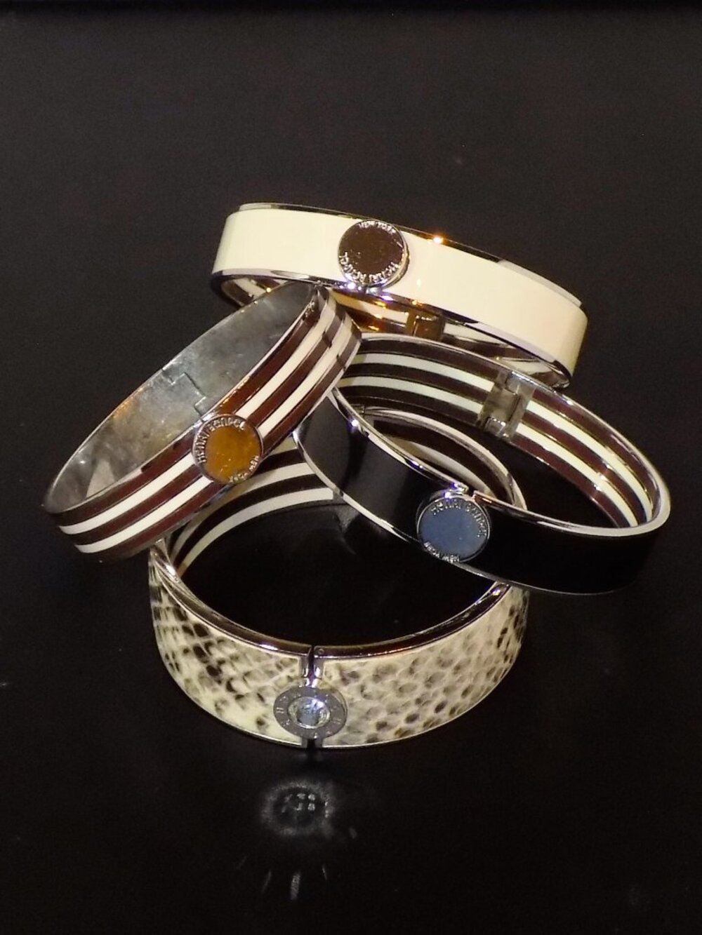 Lot 4 Henri Bendel New York Hinged Enamel Bangle Band Bracelets Set Bundle